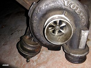 Volvo s80 v70 s60 xc90 2.4D 120kw turbo (2 foto / 2)