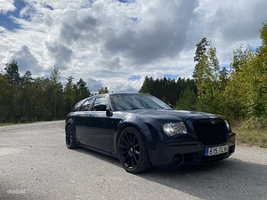 Chrysler 300c SRT PAKET (4 foto / 15)