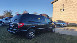 CHRYSLER GRAND VOYAGER, 128 kW, 2003 4WD (6 foto / 14)