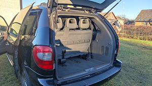 CHRYSLER GRAND VOYAGER, 128 kW, 2003 4WD (8 foto / 14)