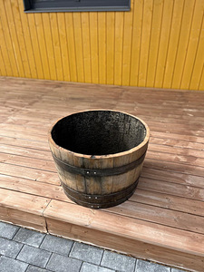 Lillekast, istutuskast, puidust, tammevaadist d-50cm h-45cm (2 foto / 5)