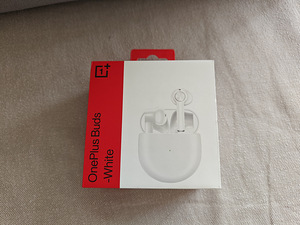 Наушники OnePlus (2 фото из 2)