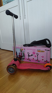 Laste tõukeratas Mini Micro (1 foto / 3)