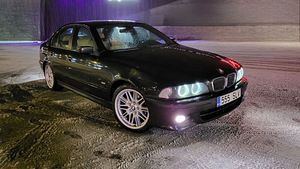 BMW 523i m-pack (3 foto / 11)