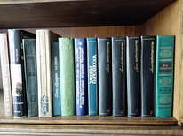 Советские и зарубежные книги. См. фото.