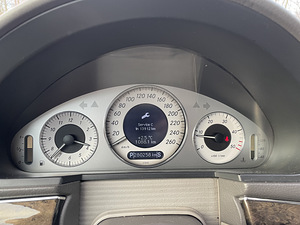 Mercedes-Benz E 280 Avantgarde (11 foto / 15)