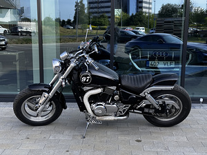 Suzuki VZ800 Marauder 37kW 1997 (4 foto / 9)
