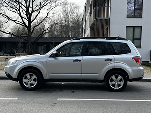 Subaru Forester 2.0 110 кВт (5 фото из 15)