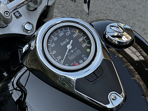 Suzuki VL800 Intruder V2 39kW (9 foto / 10)