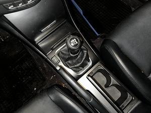 Honda Accord 2.0 114kW (9 foto / 12)