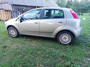 Müüa Fiat Punto 2008a 57kw (5 foto / 7)