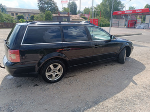 Volkswagen Passat (3 фото из 6)