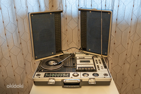 Sunny Vox 6000, использованный ретро стерео чемодан 1970~ (фото #1)
