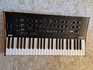 Süntesaator Korg Proloog 8 (3 foto / 7)