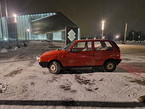 Fiat Uno 1.0 32kW (6 foto / 8)