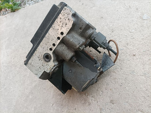 BMW E39 PreFL ABS (0 265 217 000) (2 foto / 5)