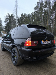BMW X5 E53 135KW PreFL (3 фото из 14)