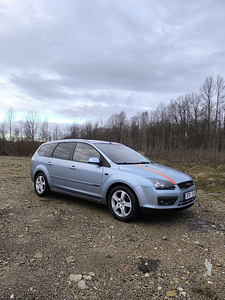 2005 FORD FOCUS GHIA (2 фото из 10)