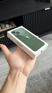 iPhone 13 256gb Green (1 foto / 4)