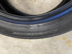 275/40/20 Continental Conti Sport Contact SSR (8 foto / 8)