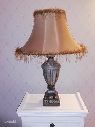 Настольная лампа (в наличии 4 шт.) (фото #1)