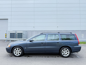 Volvo v70 2.4d 136kw (5 foto / 14)