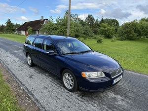 Volvo v70 2.4d 12”кВт (8 фото из 13)