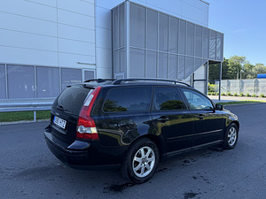 Volvo v50 1.6d 80kw 250000km (5 foto / 12)