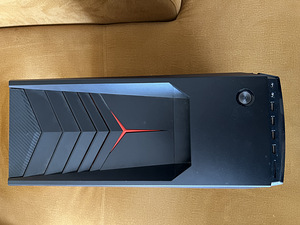 Lenovo Ideacenter Y-900 (2 foto / 5)