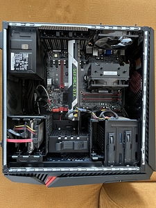 Lenovo Ideacenter Y-900 (5 foto / 5)