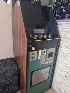 Игровой автомат (1 фото из 1)