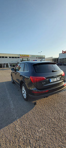 Audi Q5, 2011, 2.0TDI 125kwt, (7 foto / 10)