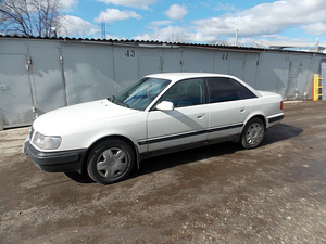 Audi 100, 1993