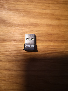 Адаптер asus USB Bluetooth 4.0 (2 фото из 2)