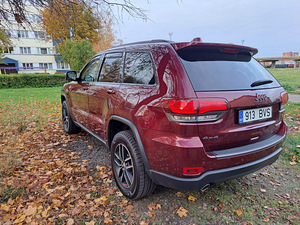JEEP GRAND CHEROKEE 3.0 184 kW (3 foto / 5)