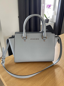 Оригинальная сумка MICHAEL KORS в хорошем состоянии