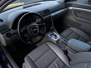 Audi A4 Avant 4x4 2007a (5 foto / 15)
