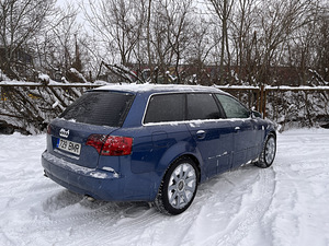 Audi A4 Avant 4x4 2007a (3 foto / 15)