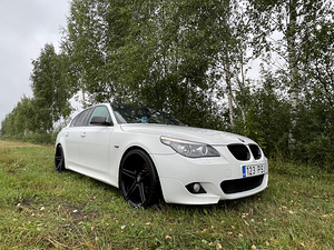 BMW 525d 3.0 M-Pack 2008 (1 foto / 7)