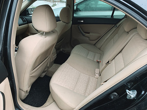 Honda Accord Executive 2.4 140kW (4 foto / 4)