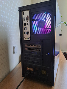 Gaming PC Ryzen 7 5700G/RX5700XT/16GB (4 foto / 4)