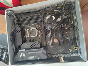ASUS TUF Gaming B560-PLUS WIFI LGA 1200 (1 foto / 4)