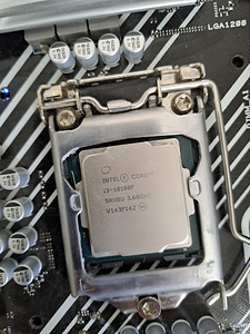 Intel i3 10100F LGA1200