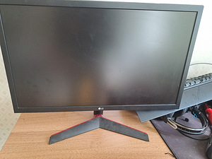LG 24GL600F-B 24tolli 144hz (1 foto / 3)