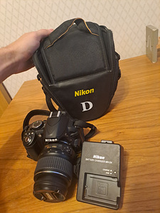 Nikon D3100+аксессуары (6 фото из 9)