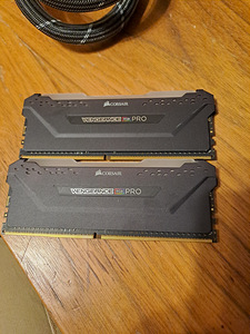 Corsair Vengeance 2x8GB 3200MHZ DDR4 (4 foto / 4)