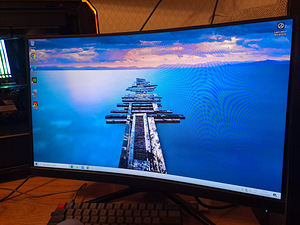 MSI OPTIX MAG241C 144HZ 1MS (1 foto / 3)