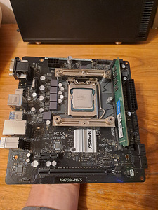 Arvuti osadeks:i7 10gen/ram jne (1 foto / 10)
