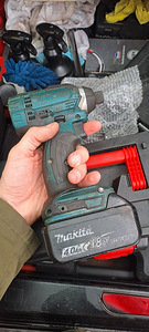 Makita dtd152+4ah аккумулятор (1 фото из 5)