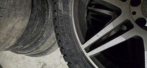 Диски Mb w212 alt + шины 245/40R18 (3 фото из 3)